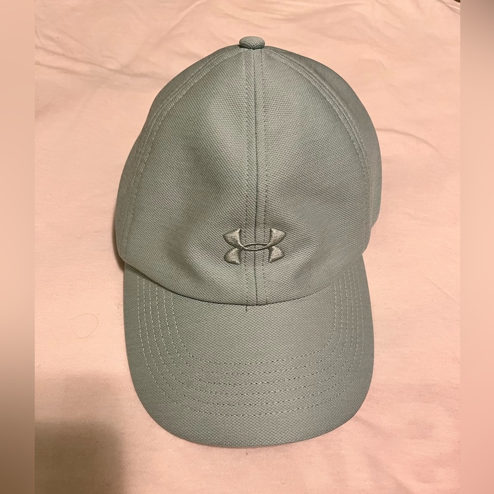Under armor bluegreen cap